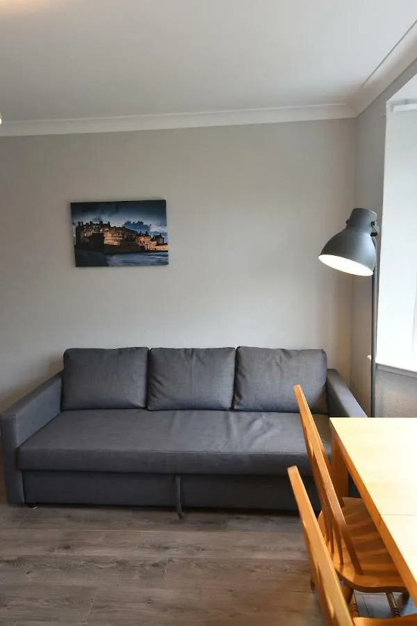 Sighthill 3 Bedrooms With Private Garden Edinburgh Villa